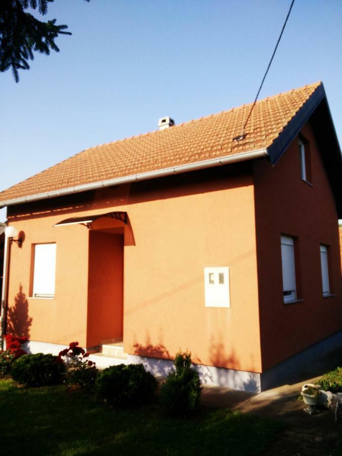 Kuca Za Odmor Mirni Kutak Vukovar Exteriér fotografie
